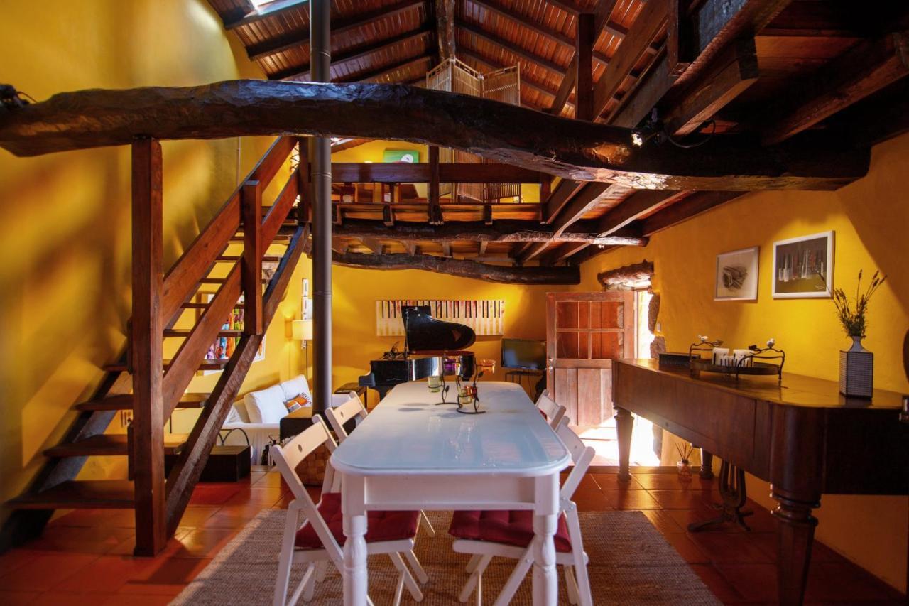 Casa Do Piano Guest House Longos Bagian luar foto