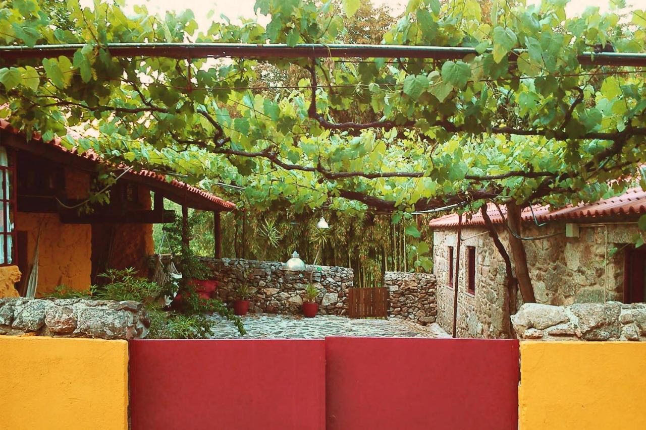 Casa Do Piano Guest House Longos Bagian luar foto